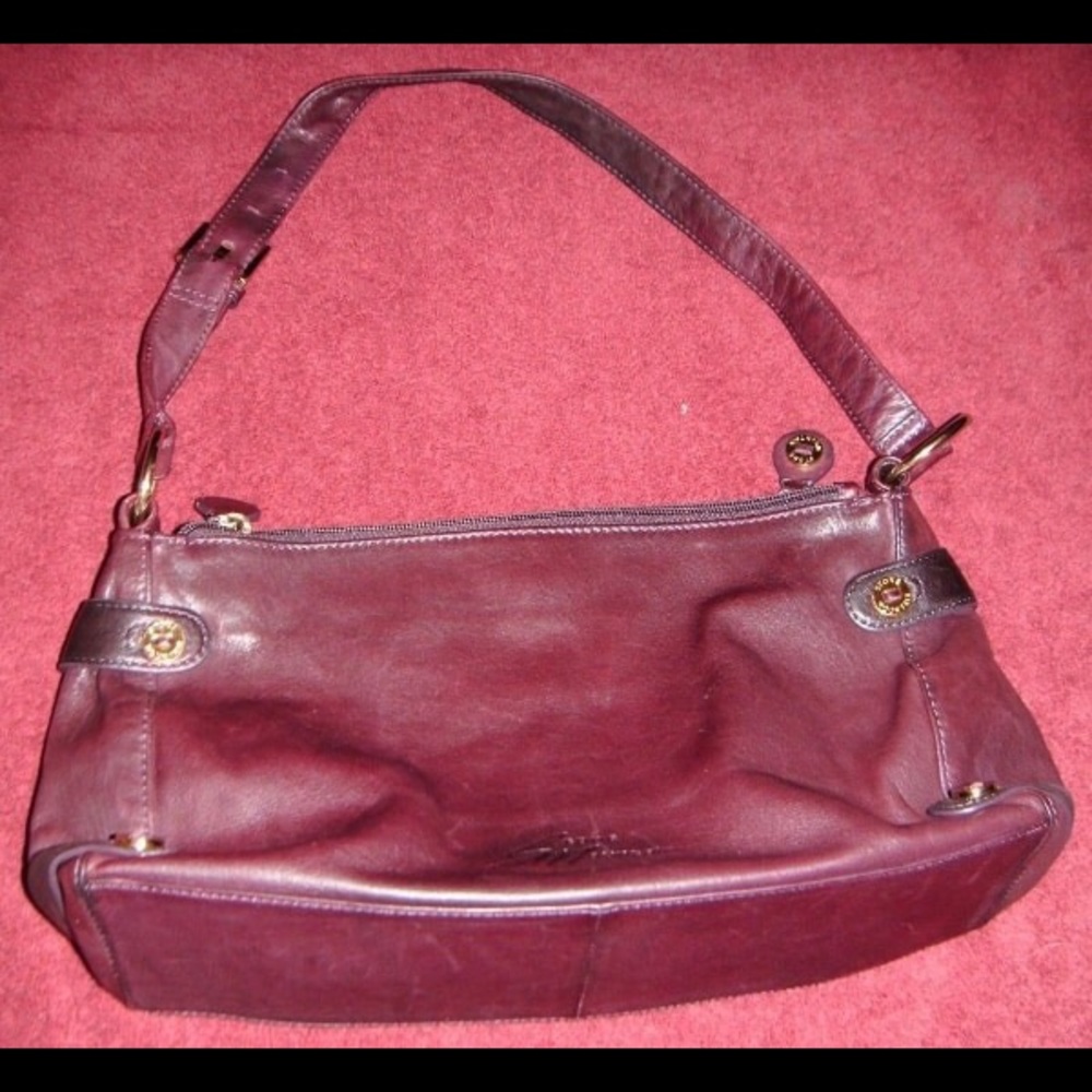 STONE MOUNTAIN DEEP BROWN LEATHER Purse